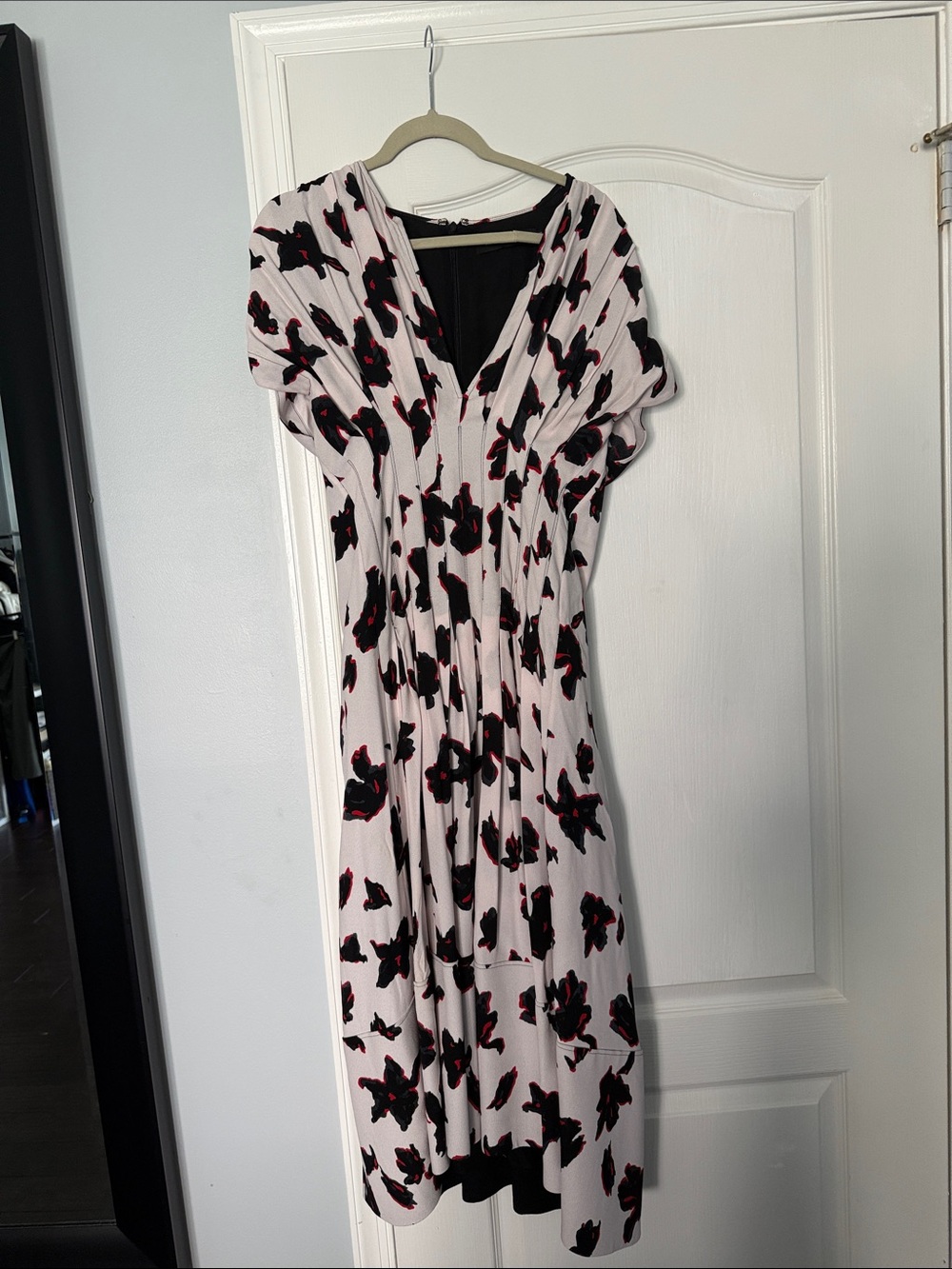 Proenza Schouler  Midi Dress with Black and Red Floral size USA 8